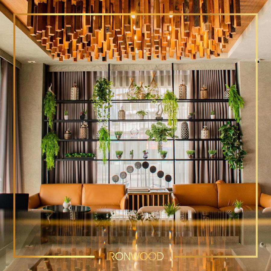 Ironwood Hotel Таклобан Екстер'єр фото