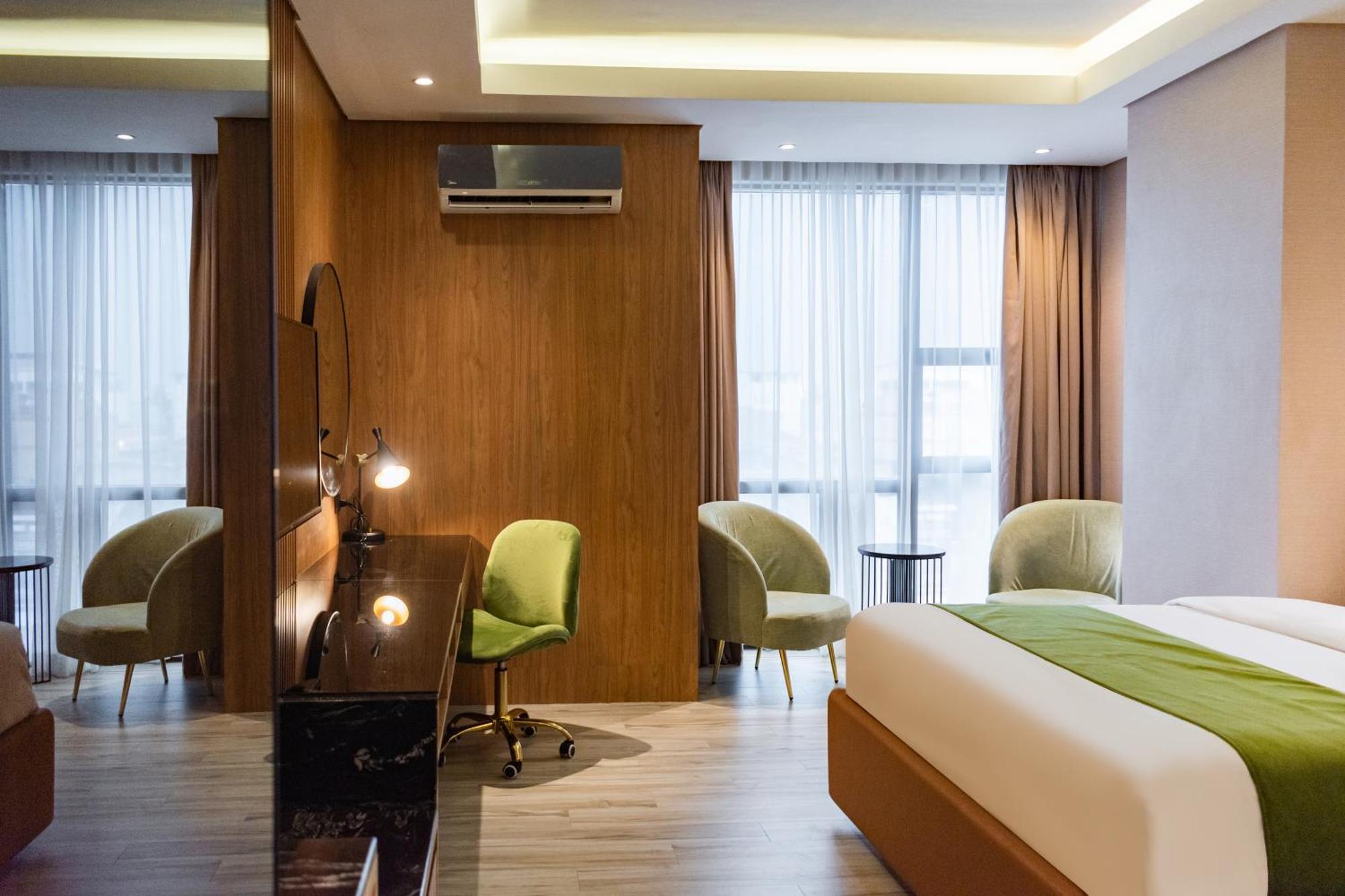 Ironwood Hotel Таклобан Екстер'єр фото