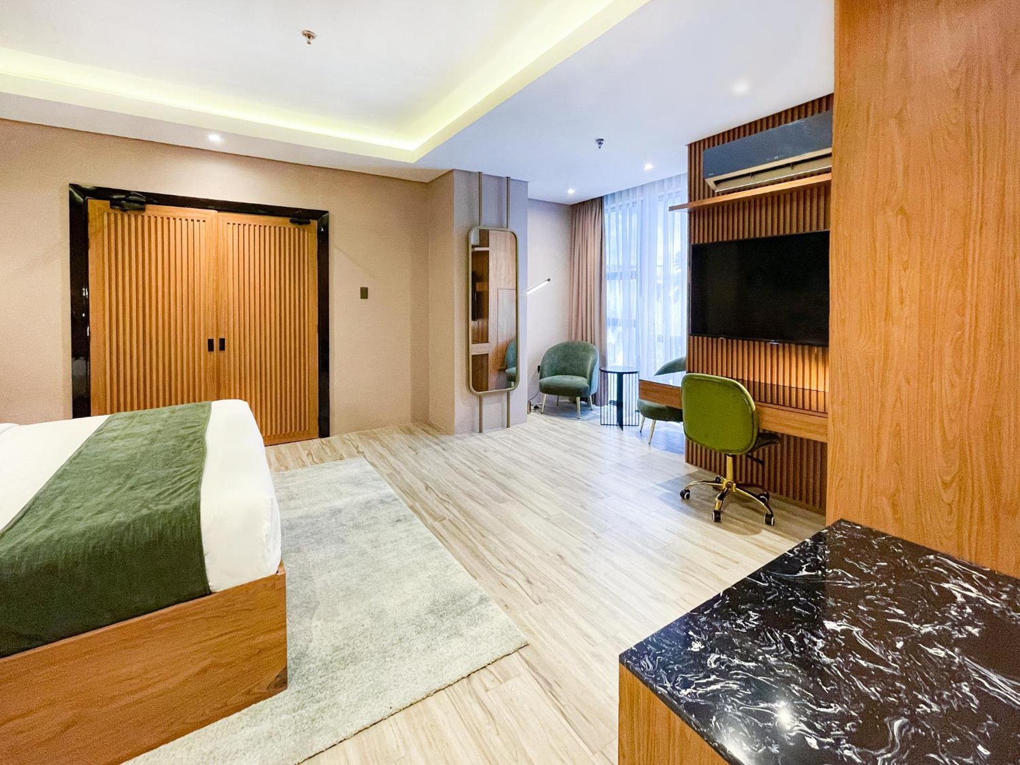 Ironwood Hotel Таклобан Екстер'єр фото