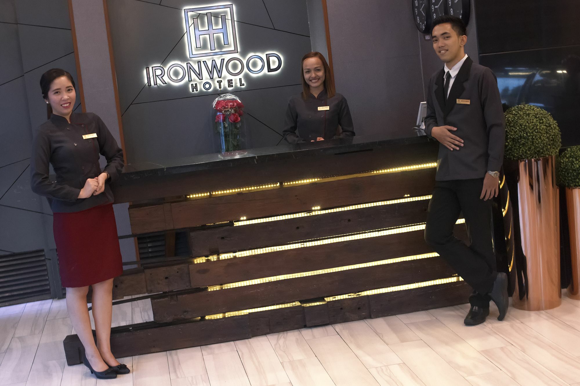 Ironwood Hotel Таклобан Екстер'єр фото
